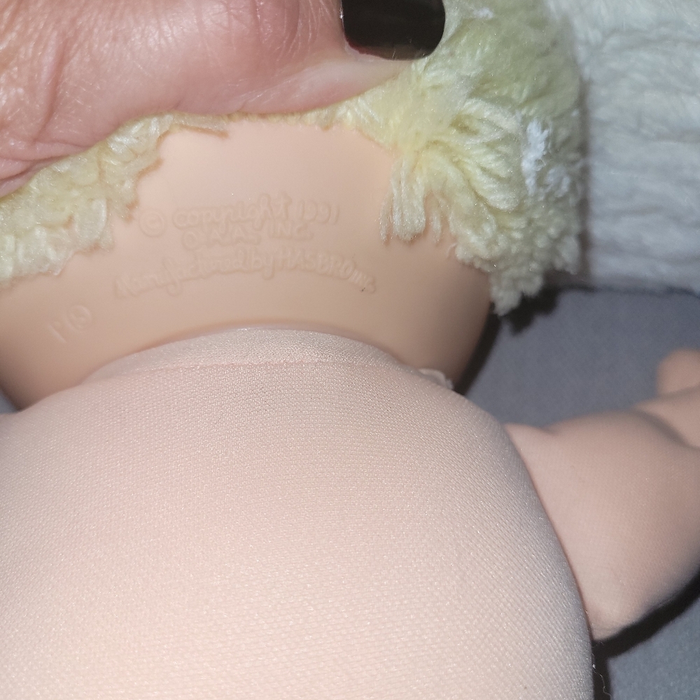 CABBAGE PATCH KIDS Blonde Baby Doll with Diaper - Picture 5 of 12